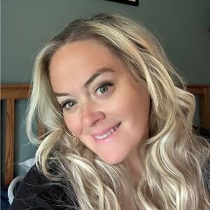 Meet your Posher, Jenna